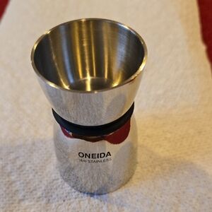 ONEIDA Stainless Steel Double Jigger